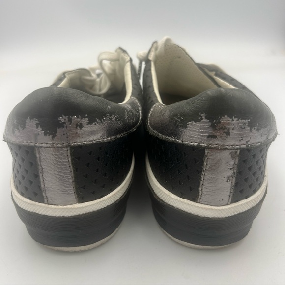 Dolce Vita Zina Perforated 360 Slip-On Women's Sneaker Leather Black Size 9 - Picture 5 of 14